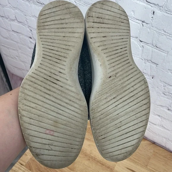 Allbirds The Wool Runners Sneakers Slide On Extremely Comfy size 7 Grey Shoes - Picture 3 of 6